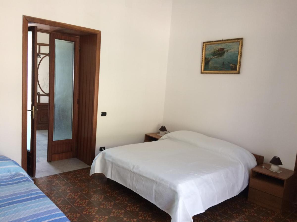 The Reef House Pozzuoli Exterior foto